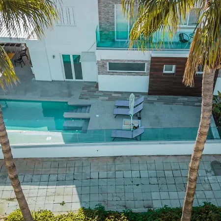 Apartman Tsolias Protarász