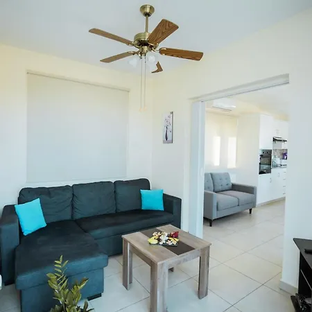 Tsolias * Protarász