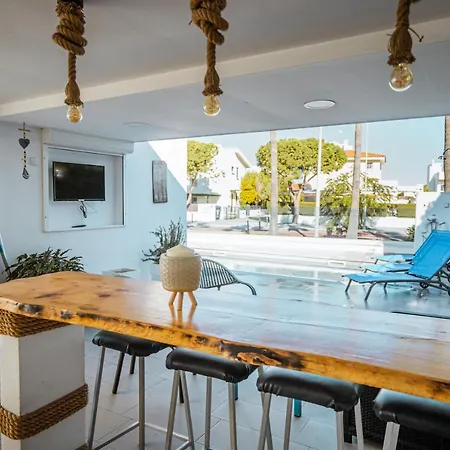 Apartment Tsolias *