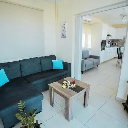 Apartman Tsolias